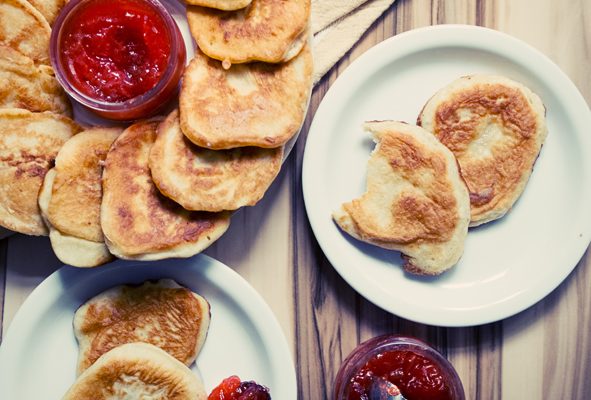 Pancakes na zsiadłym mleku