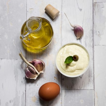 Aioli – czosnkowy majonez z blendera w pół minuty