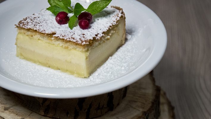 ‘Magiczne ciasto’ – jedno ciasto, po upieczeniu – trzy różne warstwy!